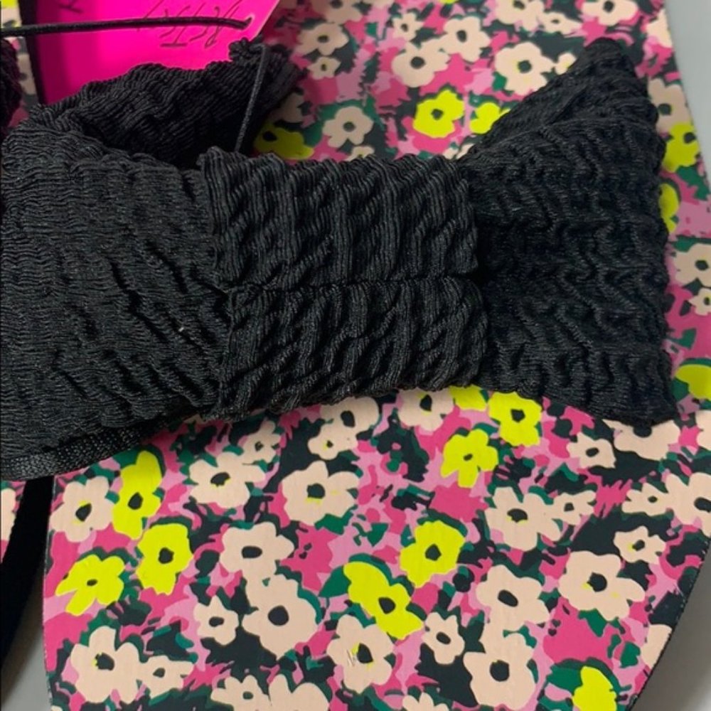 NWT Betsey Johnson Floral Slide Sandals Medium 7/8 - Picture 4 of 9